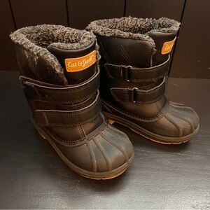 Cat & Jack Kids Black and Tan Snow Boots size 10